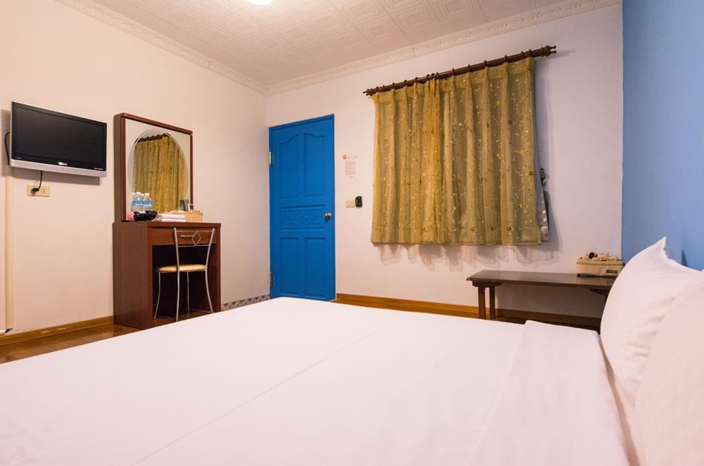 Bed and Breakfast Dog House Taitung Экстерьер фото