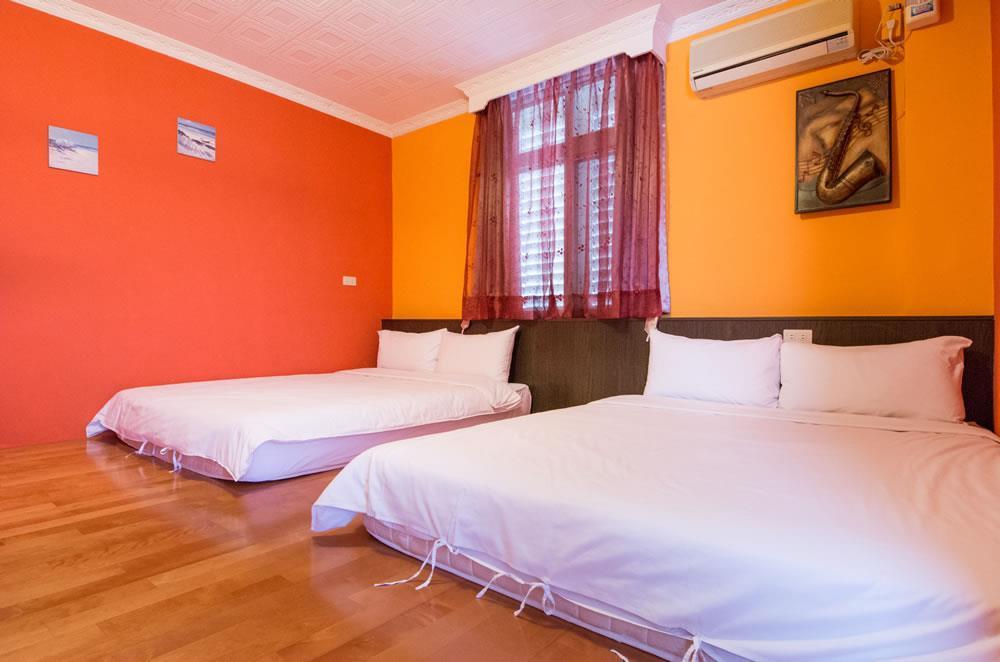 Bed and Breakfast Dog House Taitung Экстерьер фото