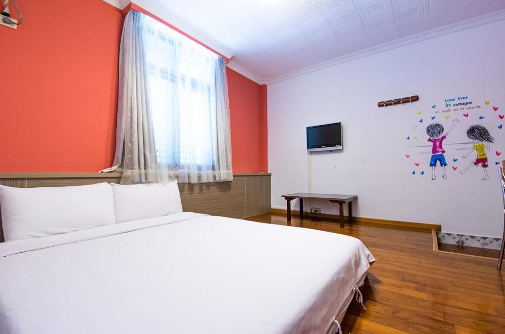 Bed and Breakfast Dog House Taitung Экстерьер фото